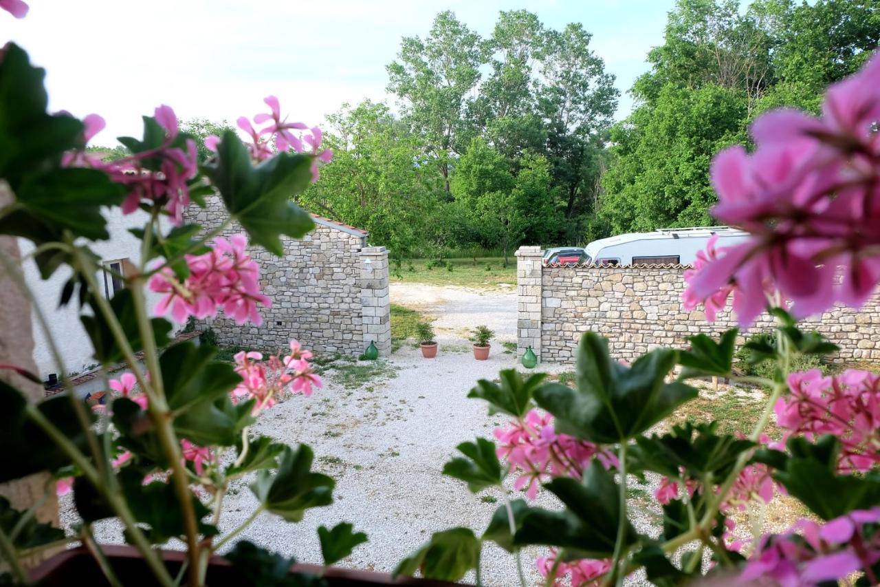 Antica Taverna Del Principe Sepino Buitenkant foto