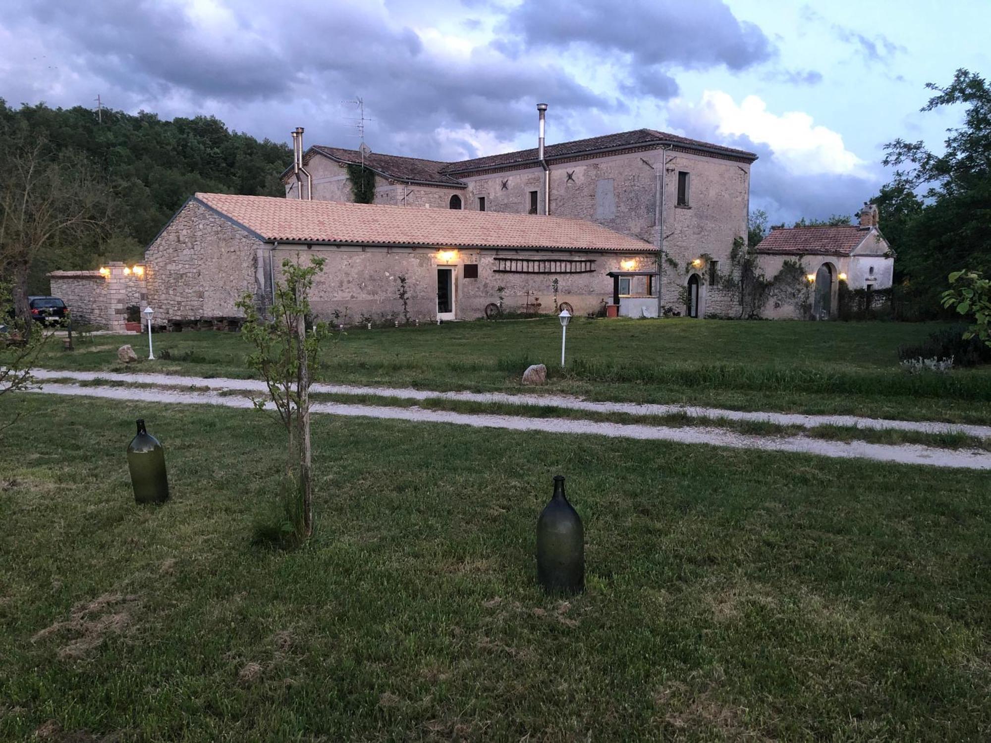 Antica Taverna Del Principe Sepino Buitenkant foto